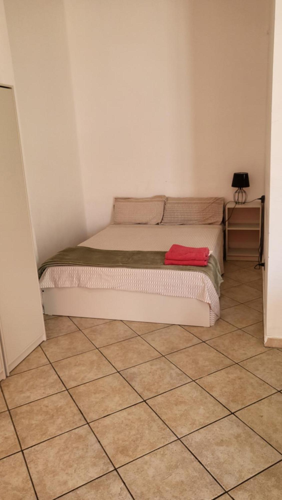 Casa Manzoni Apartamento Novara Exterior foto
