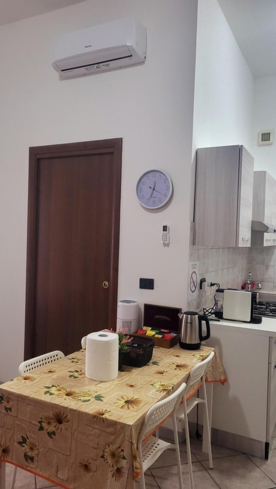 Casa Manzoni Apartamento Novara Exterior foto