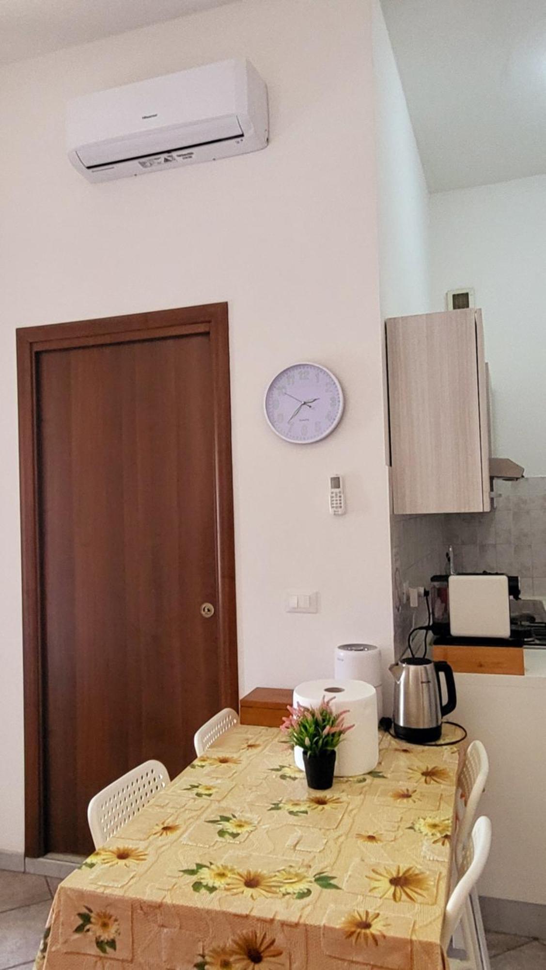 Casa Manzoni Apartamento Novara Exterior foto